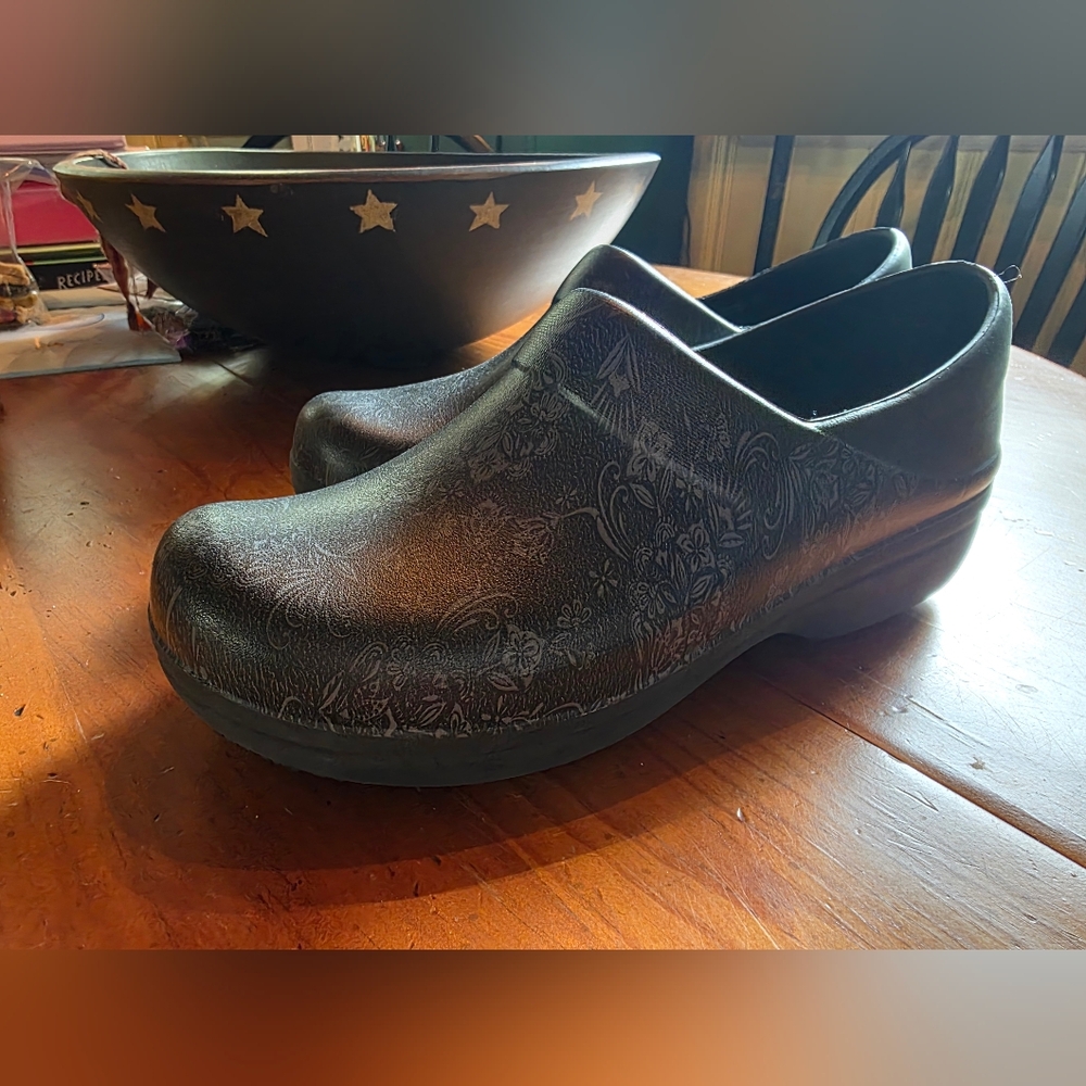 CROCS Black Mules & Clogs Comfortable Footwear